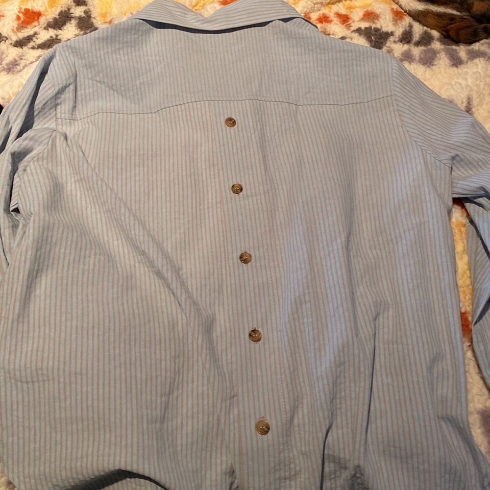 Blue button down - Picture 2 of 3